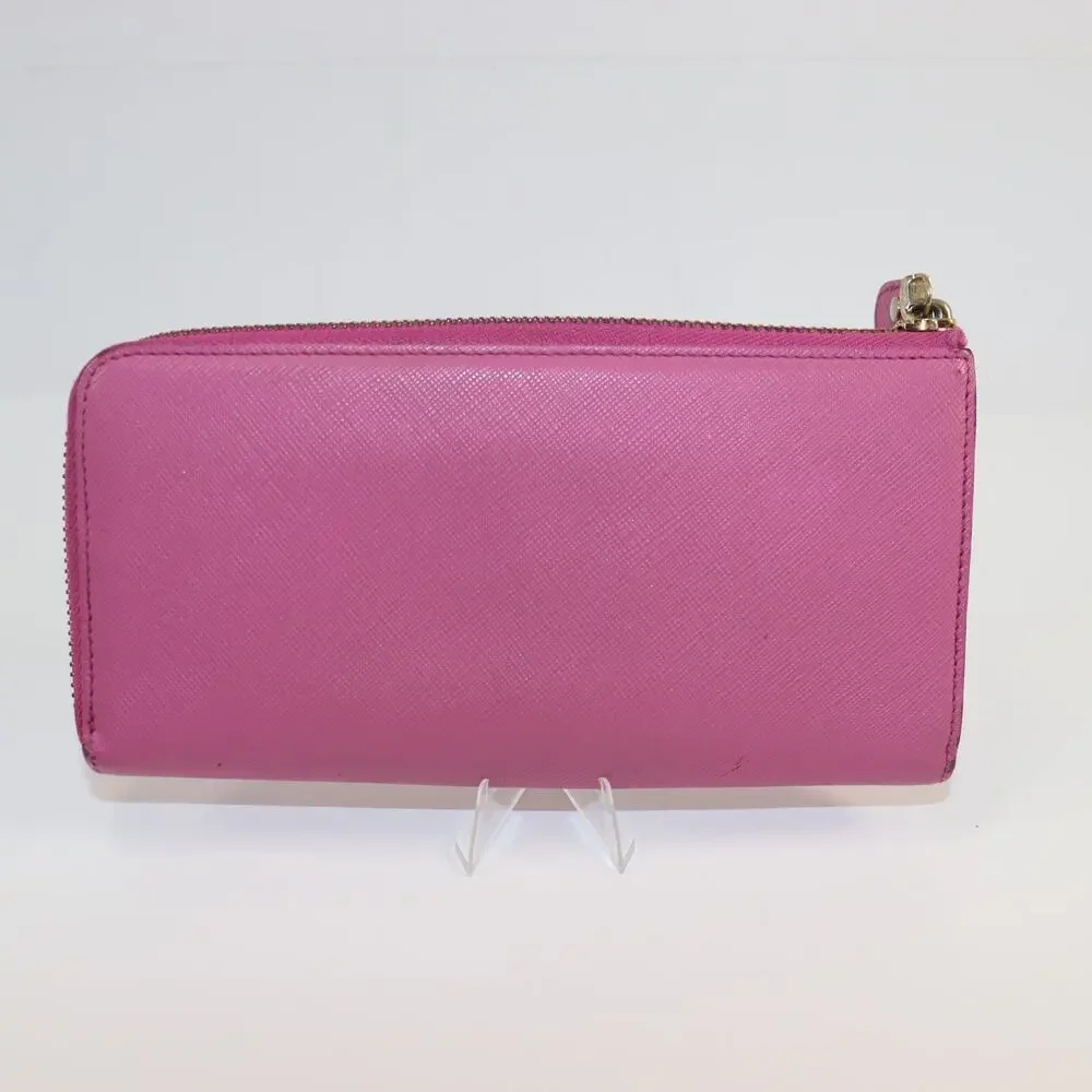 Salvatore Ferragamo Pink Leather Zip Wallet with Bow – Made in‎ Italy
